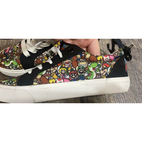 NWT New Nintendo Super Mario Bros Low Top Shoes Youth Size 5 Gamer Luigi Yoshi - Picture 10 of 11